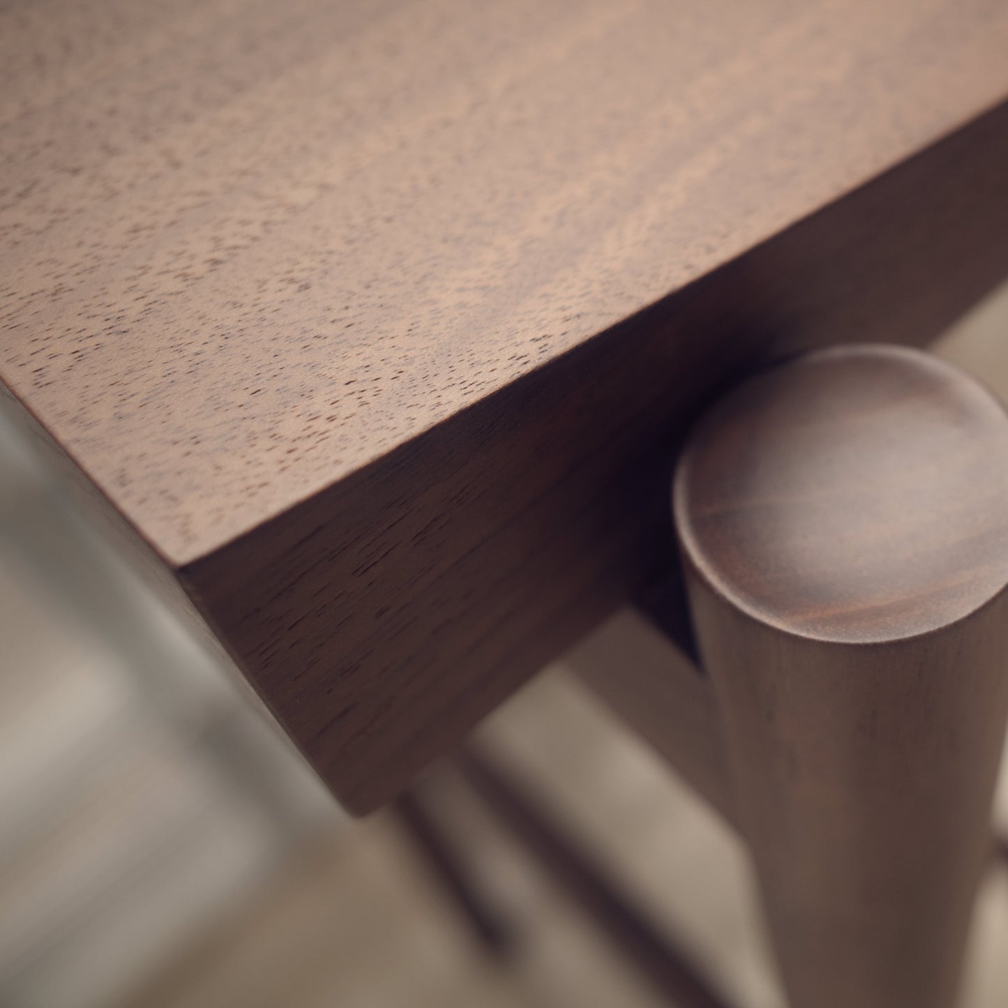 ANTERA STOOL