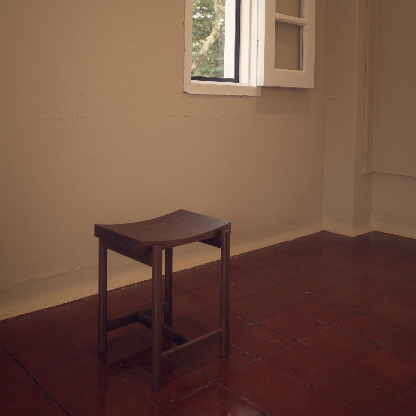 ANTERA STOOL