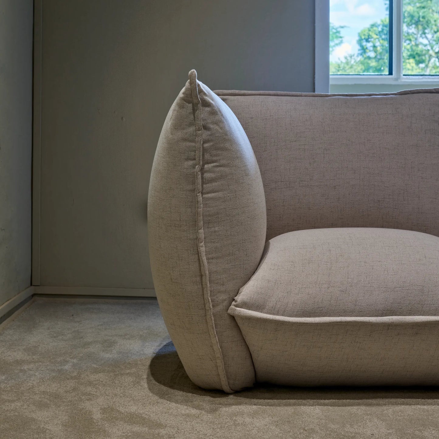 PILLOWS SOFA