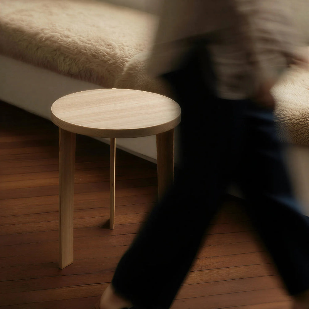 SKINNY SIDE TABLE