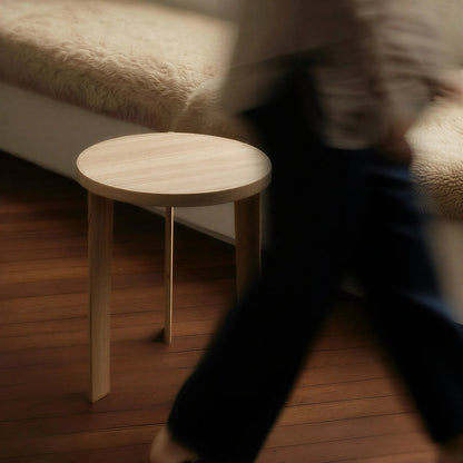 SKINNY SIDE TABLE
