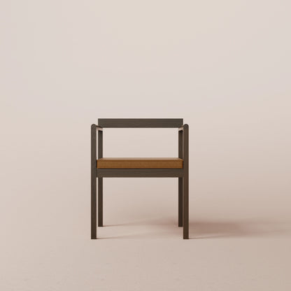 SLOT CHAIR
