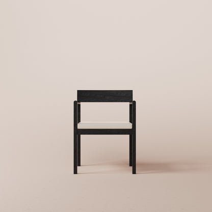 SLOT CHAIR
