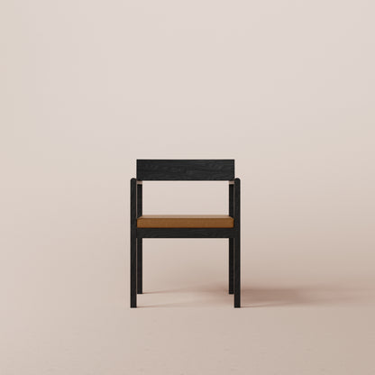 SLOT CHAIR