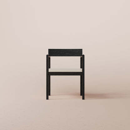 SLOT CHAIR