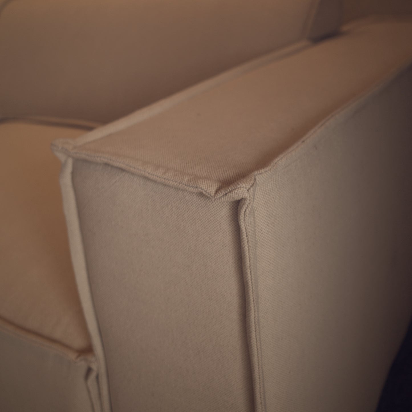 AXIS SOFA